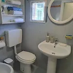 Apartment Casa Fiori - Zona , 7 Min Dalle Spiagge