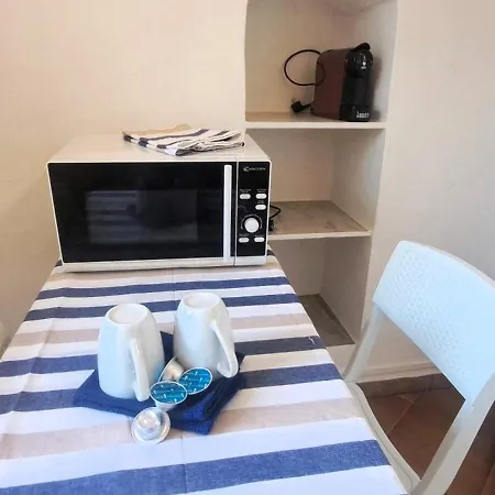 Casa Fiori - Zona , 7 Min Dalle Spiagge サンレモ