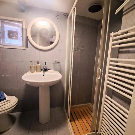 Casa Fiori - Zona , 7 Min Dalle Spiagge Apartamento Sanremo