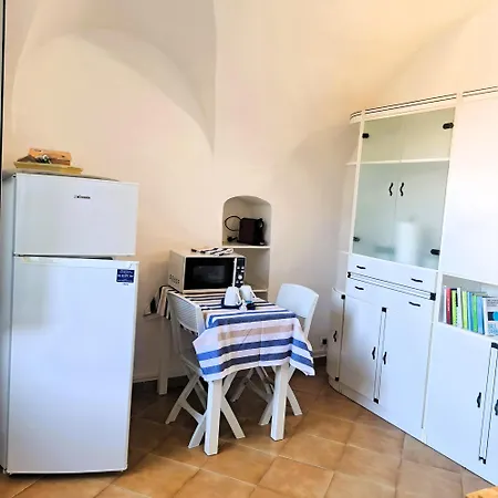 公寓 Casa Fiori - Zona , 7 Min Dalle Spiagge 圣雷默